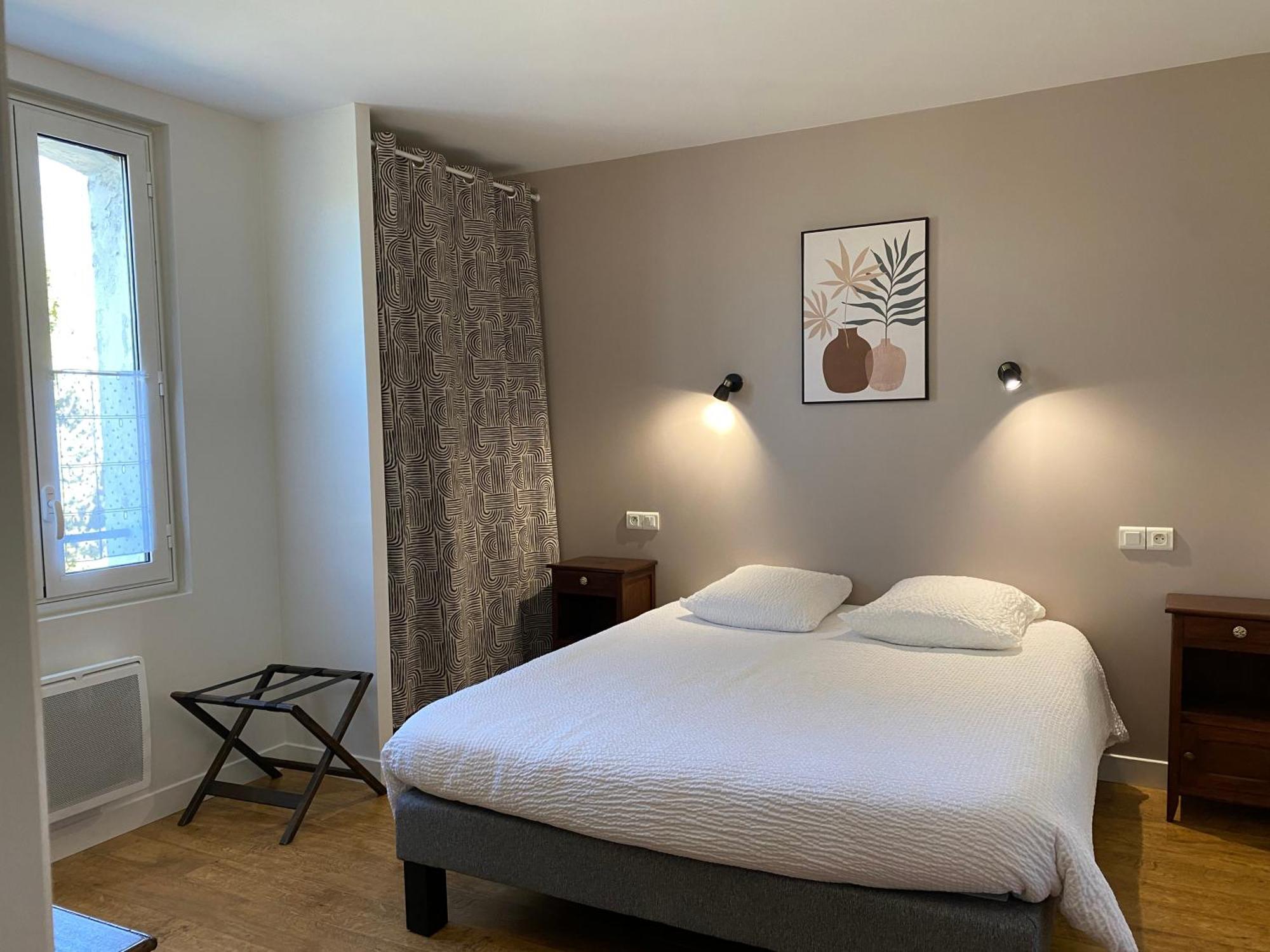 Logis Hotel Le Clos Pite Prechacq-les-Bains Экстерьер фото